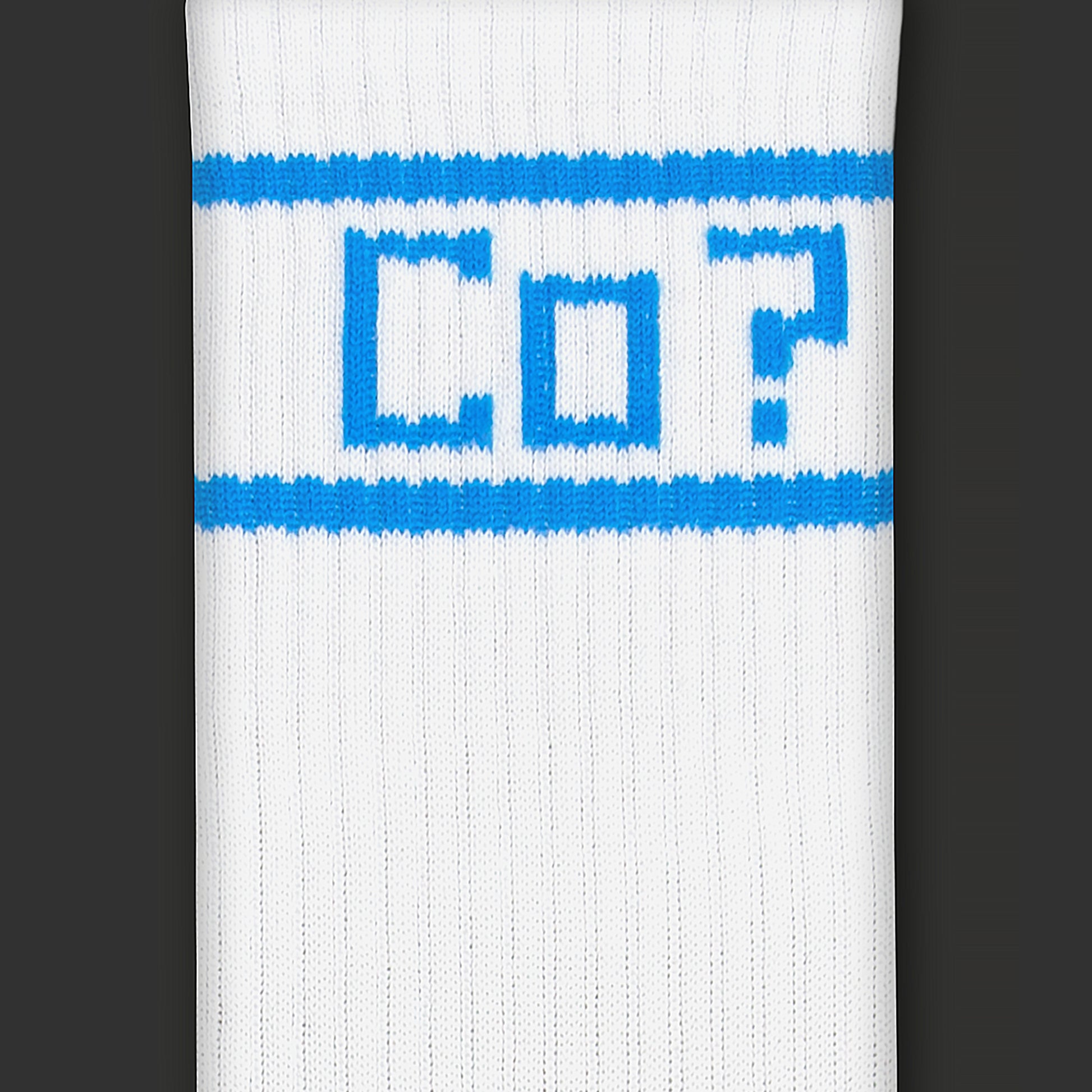 białe skarpetki "co?"